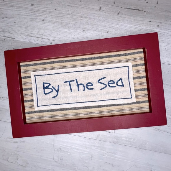 NWT By The Sea * embroidered framed wall art * - Picture 6 of 6